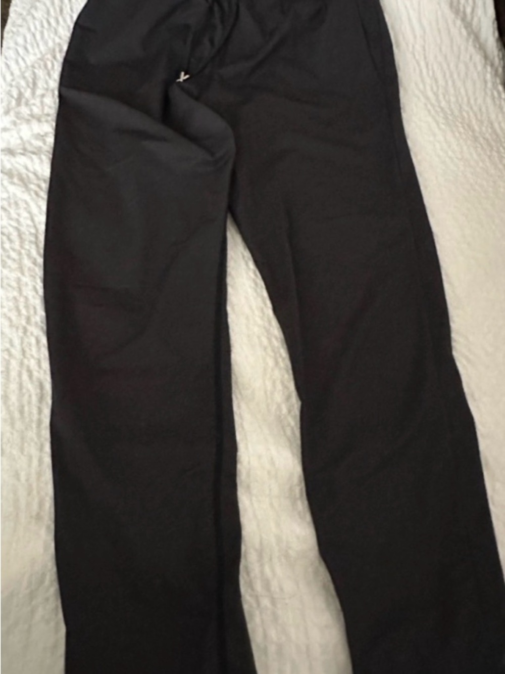 Zyia Black Everywhere  Straight-Leg Pants size Med. Ex Condition Womens